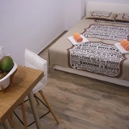 M-dream, In Heart Of Apartment